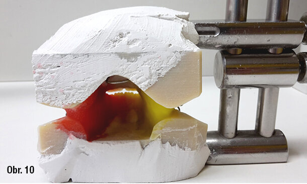 Očištění parní čističkou