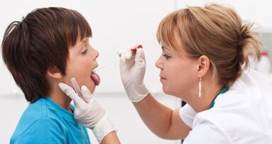 Étude de la composition microbienne buccale chez l'enfant