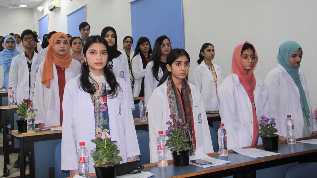 From classrooms to clinics: Dow welcomes Pakistan’s future dentists