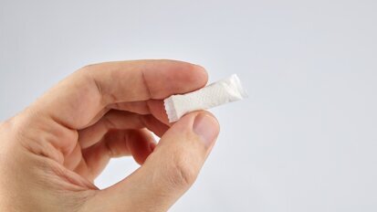 Snus – nowa moda niebezpieczna dla zębów i jamy ustnej