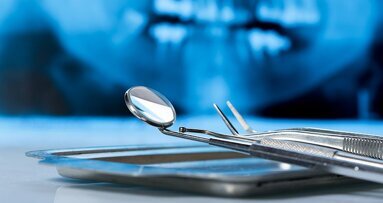 KNMT bepleit regierol tandarts bij VWS