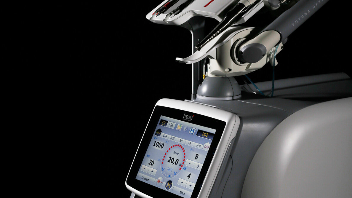 Laser aesthetics with the LightWalker