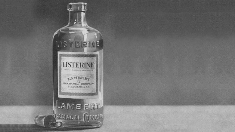 Van kauwhout tot profylaxe: de geschiedenis van de mondhygiëne