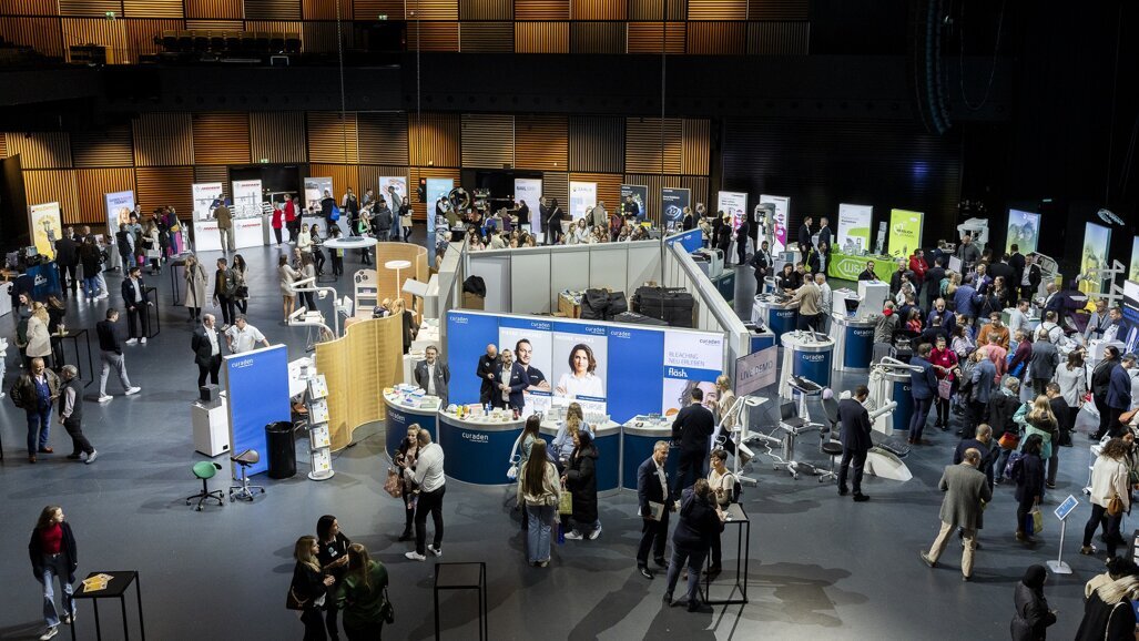 Curaden feiert Errungenschaften der Dentalbranche mit Thanksgiving-Event