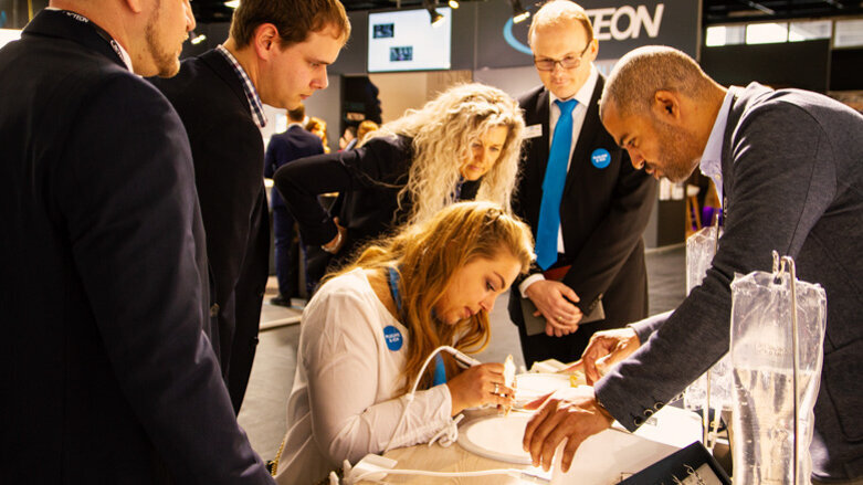 ACTEON moves towards atraumatic extractions with new hand-piece