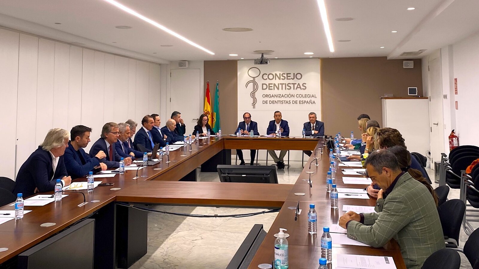 Las especialidades odontológicas y las Sociedades Científicas