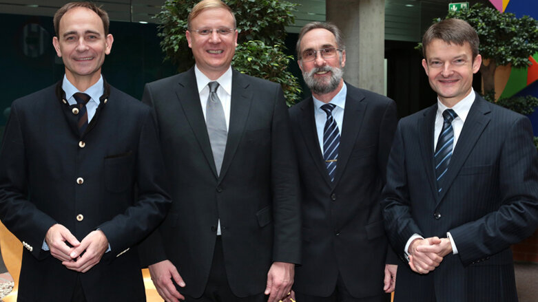 Zahnmedizin Regensburg im CHE-Ranking führend bei „Forschung“