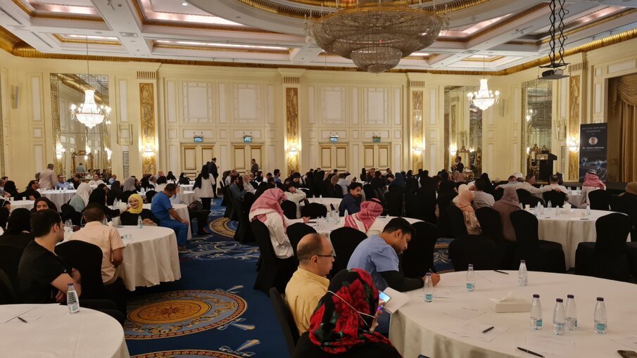 Participants during the lecture of Dr Sabrosa