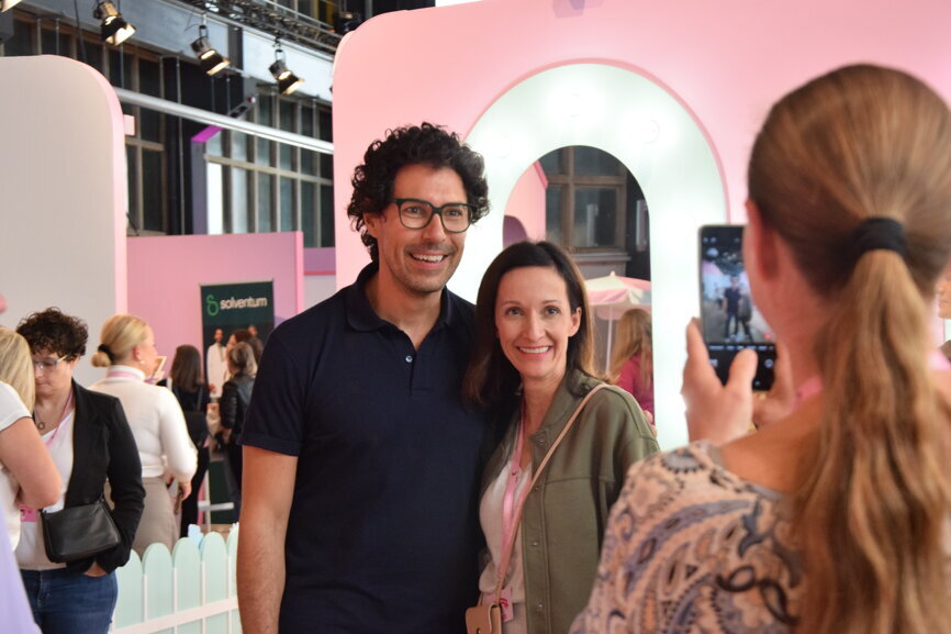 Make-up-Artist Boris Entrup und sein Team gaben Schminktipps im festivaleigenen Beautysalon.