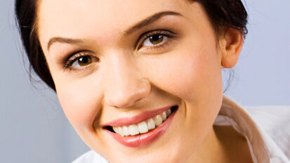 New York City dental practice offers tips for a healthy smile in the new year