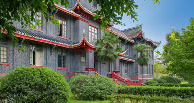 Align Technology awards research grants