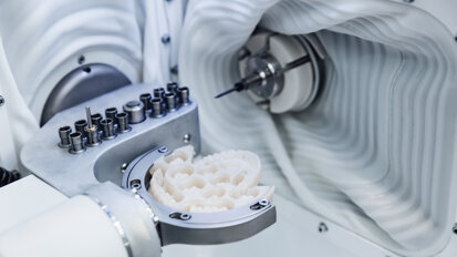 Sztuczna inteligencja: od koncepcji do rzeczywistości klinicznej