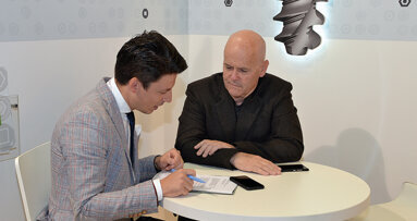 Efektivní, ale pozoruhodně šetrný ke kosti  – nový systém Neo implants