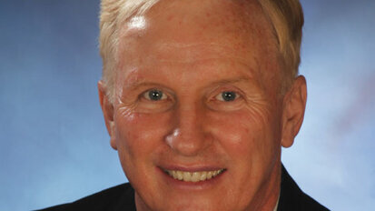 AAP president: Periodontist is go-to expert