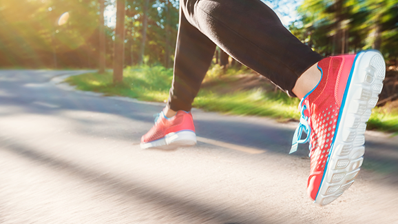 Schiefe Zähne wirken sich negativ auf Körperhaltung aus