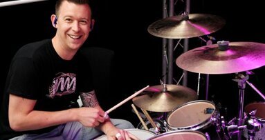 Musicians drum for dental charities, break world record