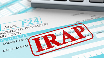 Gli studi associati non sfuggono all’Irap neppure se strutturati in società semplice. Lo dice la Cassazione