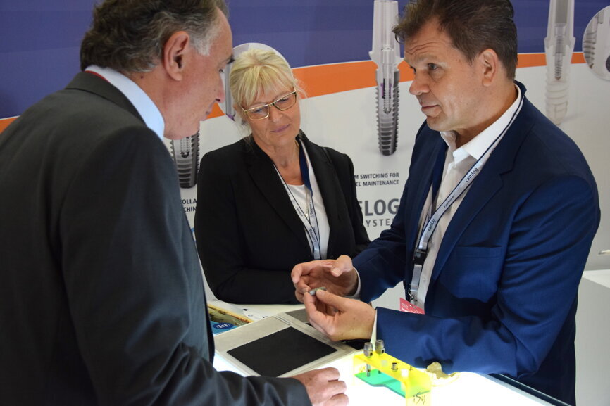 Camlog booth at EAO Vienna (Photograph: Monique Mehler, DTI)