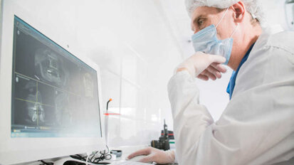 Associações dentárias pedem financiamento para programa militar de pesquisa odontológica em 2020