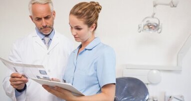 Interleukin Genetics para estudar o impacto de teste genético para doença periodontal