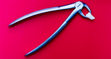 Falscher Zahnarzt praktiziert ohne Lizenz und Betäubung