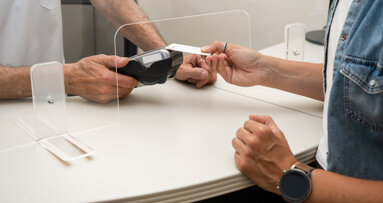 Dutch dental chain accused of serial overbilling