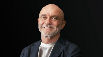 “We should aim to minimise bone augmentation whenever possible”