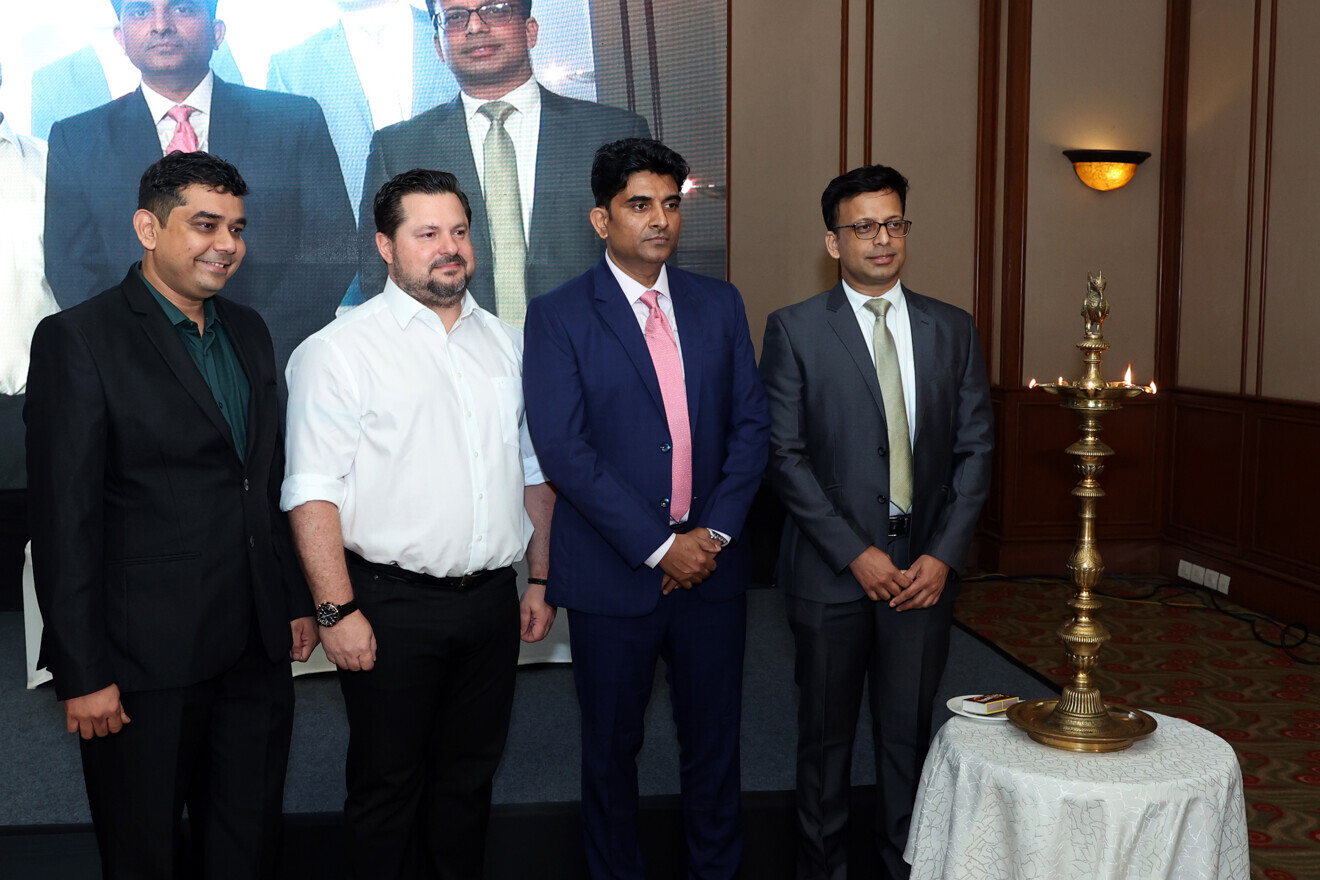 Dr. Vipin Mahurkar, Zoran Hinic, Dr. Ratnadeep Jadhav, Dr. Pankaj Chivte,