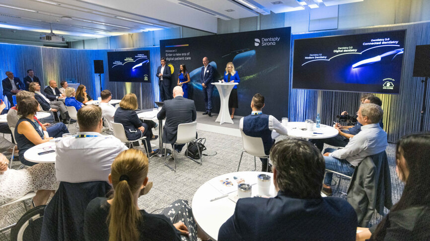 Représentants de la presse mondiale lors du lancement de Primescan 2 à Bensheim. (Photo : Dentsply Sirona)