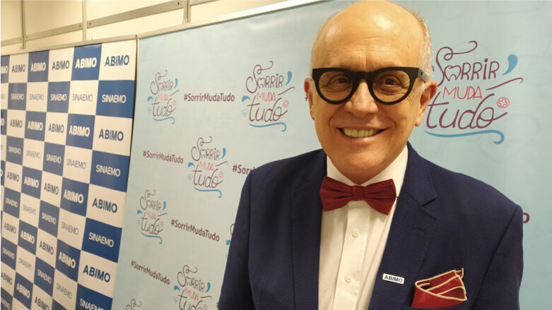 Campanha Sorrir Muda Tudo da ABIMO é nacional e foi destaque no CIOSP