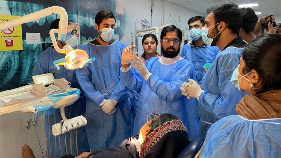 IADSR hands-on workshop on exodontia enhances clinical expertise of dental professionals
