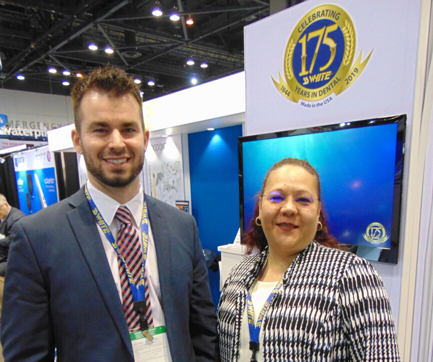 Bryan Boucher, left, and Sandra Trevino-Pelkey of SS White Dental. (Photo: Fred Michmershuizen/Dental Tribune America) 