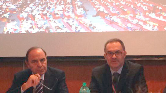 Odontoiatria in tempo di crisi: il punto della situazione all’Aiop con Bruno Vespa