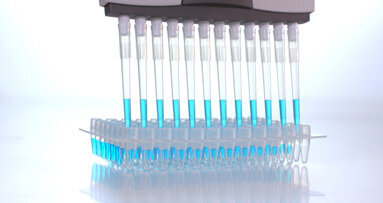 Přínosy enzymů a bílkovin  v zubní pastě pro zdraví dásní