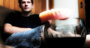 Australijanac zbog sokova ostao bez ijednog zuba