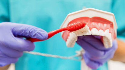 Providing thorough oral hygiene instructions in a clinical setting