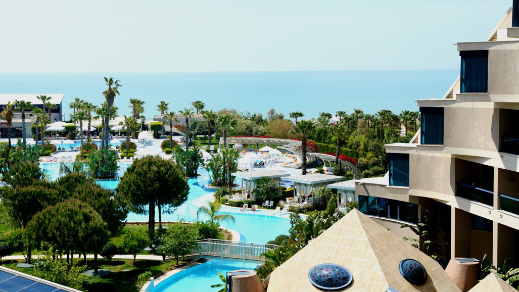 Turkish Society of Periodontology: 48th Int. Scientific Congress & 27th Scientific Symposium