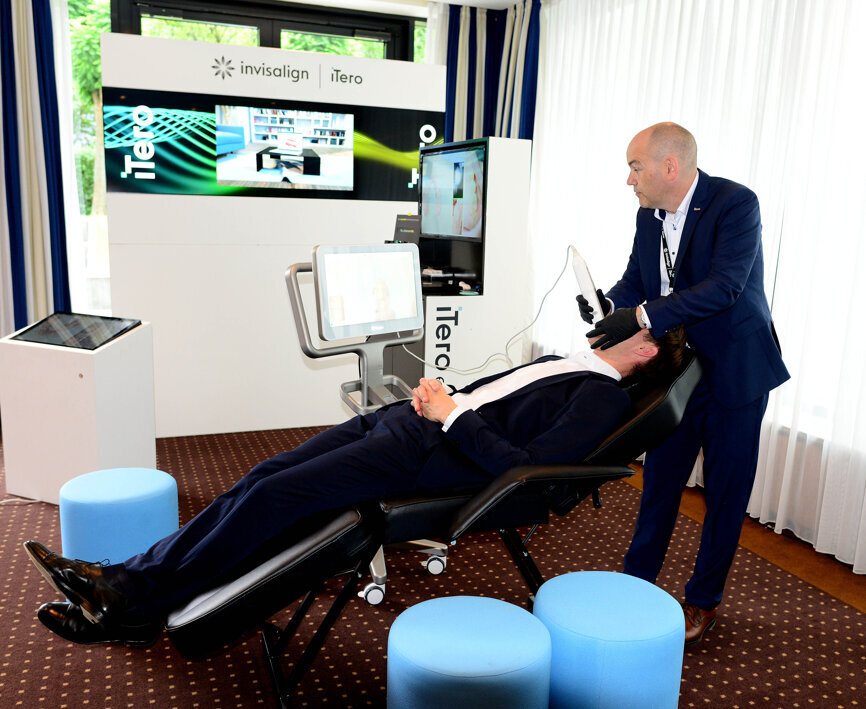 Scans with iTero have been used for more than 3.6 million restorative crowns, bridges and custom implant abutment cases, and there have been more than 13.5 million iTero orthodontic scans. This makes a total of 17.1 million scans altogether. (Photograph: Align Technology)