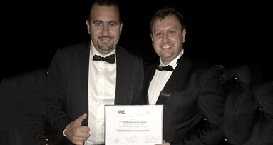 Български специалисти с награда за софтуер за дизайн на усмивката