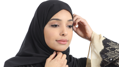 Patientin mit Kopftuch: Zahnarzt verweigert Behandlung