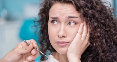 Bruxisme verdrievoudigt kans op implantaatfalen