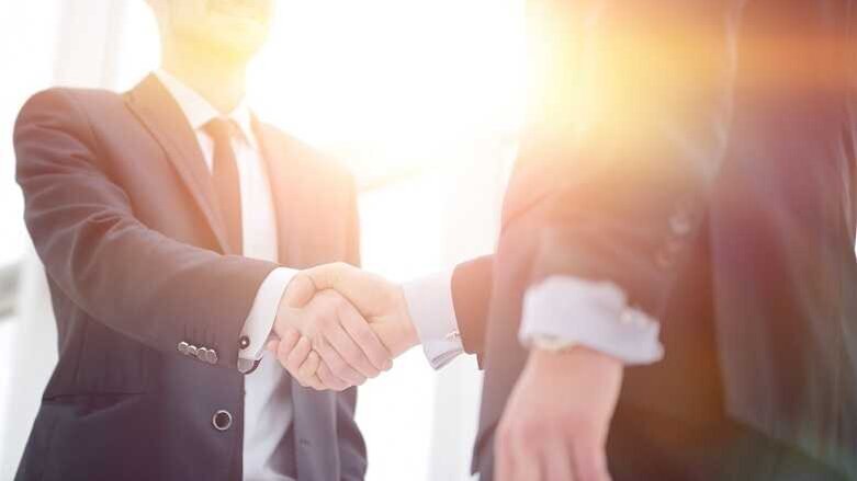 Launca e Hyperlab anunciam cooperação estratégica em negócios