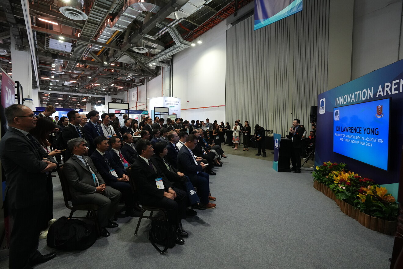 Dr Lawrence Yong, president of the Singapore Dental Association, welcomed members of the dental community. 