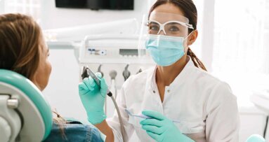 Zahnärztliche Existenzgründung: Frauen zurückhaltender