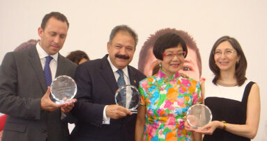 La FDI reconoce a funcionarios mexicanos