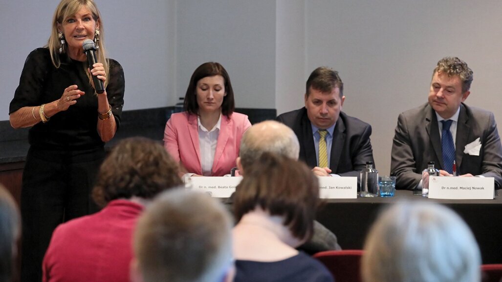 Choroby przyzębia a choroba Alzheimera – najnowsze doniesienia