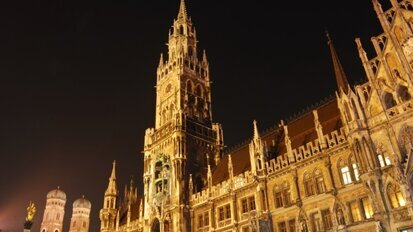 Wissenschaft und multimediale Präsentation Wissenschaft und multimediale Präsentation