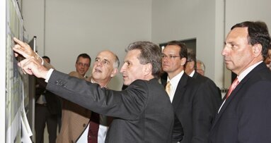 Hoher Besuch: Ministerpräsident von Baden-Württemberg zu Gast bei CAMLOG