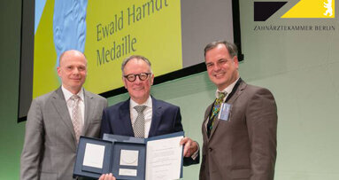 Dr. Koschorrek erhält Ewald-Harndt-Medaille 2018