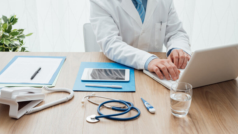 Die Hälfte der Ärzte nutzt soziale Medien